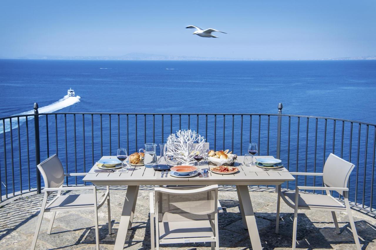 Amore Rentals - Villa Galidia Sorrento Buitenkant foto