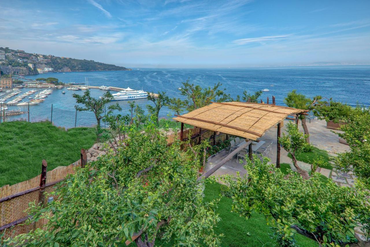 Amore Rentals - Villa Galidia Sorrento Buitenkant foto